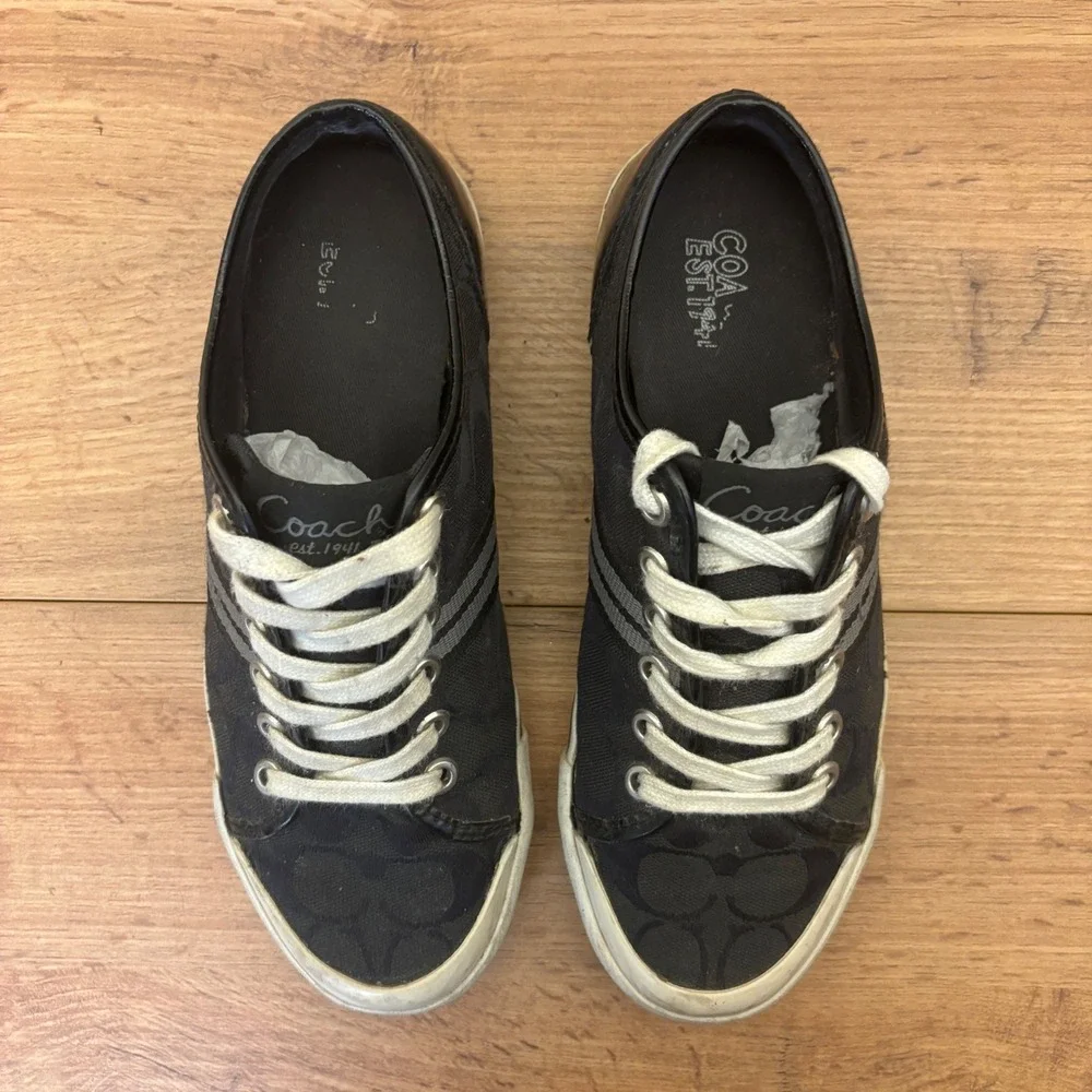 COACH Folly Signature Canvas Sneakers Black Women Size 7 Casual Everyday Comfort